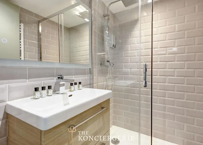 Elegant Pied A Terre Proche De Republique 아파트